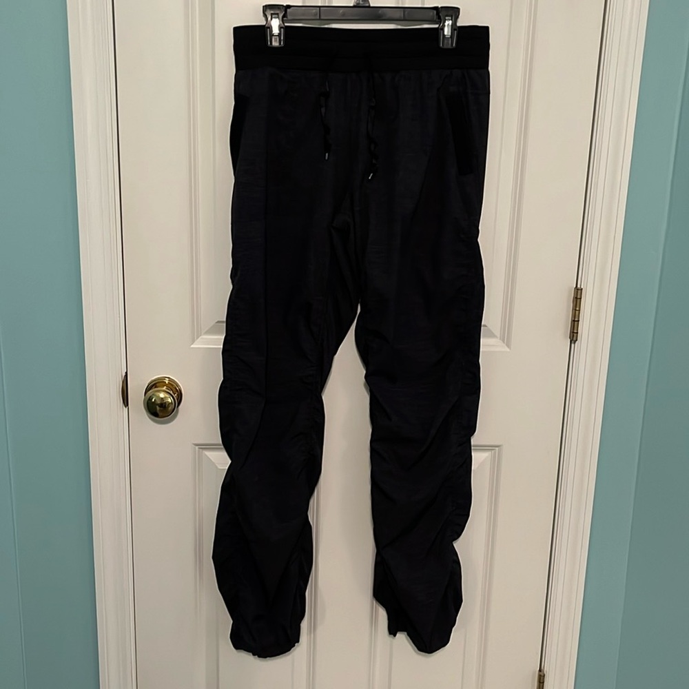 Kyodan athletic pants. Lightweight material. Women’s large